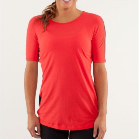 Lululemon Devotion Sporty Short Sleeve Tee - Picture 2 of 7